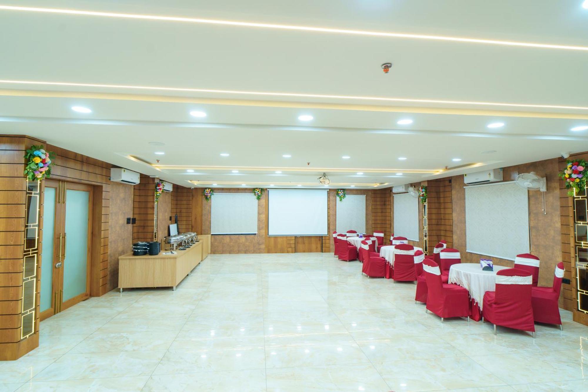 Satyabhama Inn Pathara Dış mekan fotoğraf