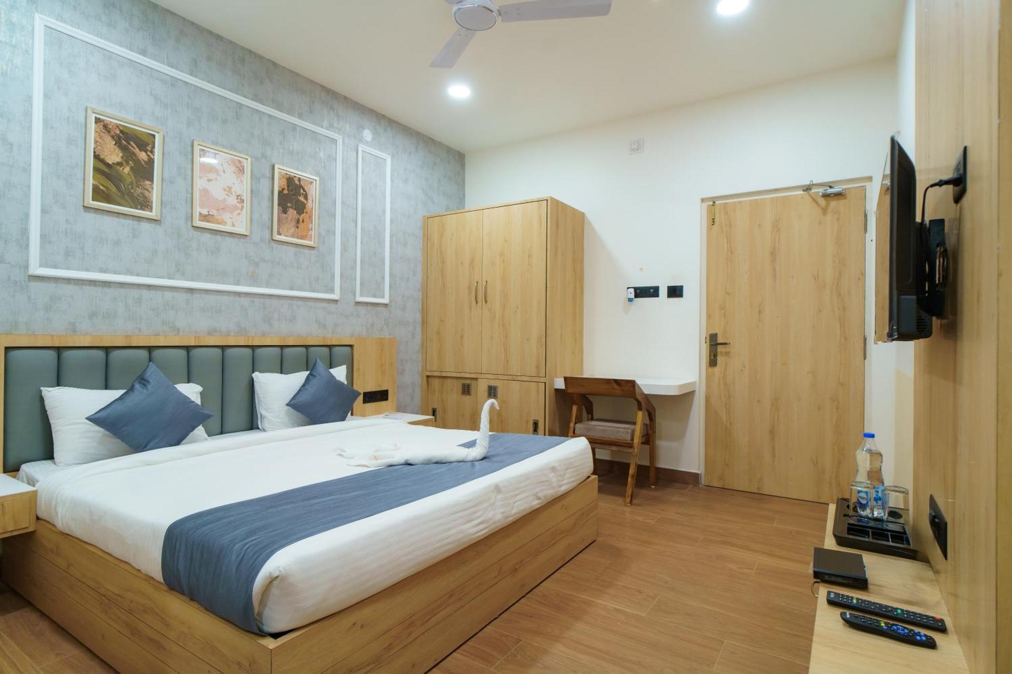 Satyabhama Inn Pathara Dış mekan fotoğraf