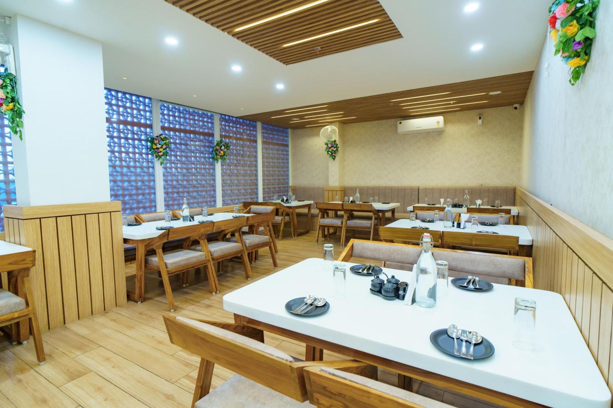 Satyabhama Inn Pathara Dış mekan fotoğraf